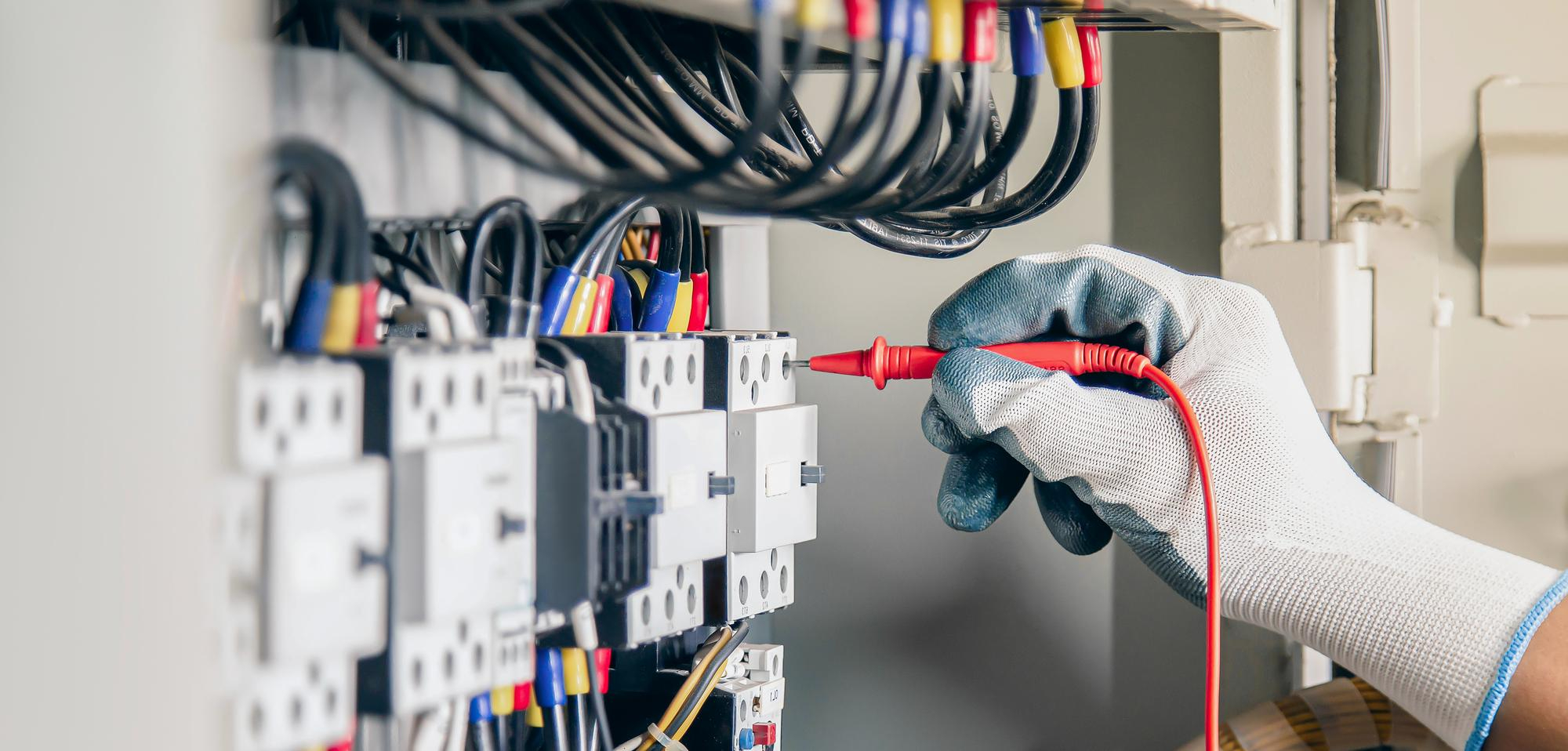 Commercial Electrician